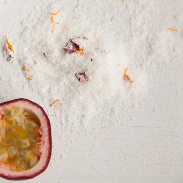 sels-bain-sucres-fruits-passion-bouteille-1